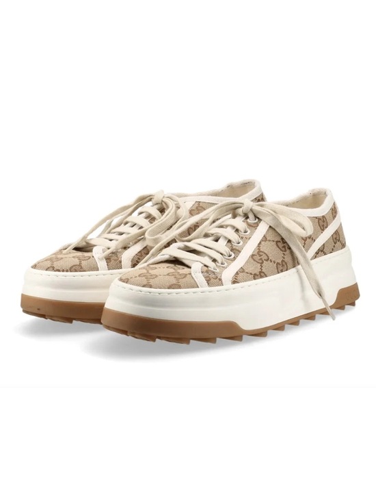 Gucci Shoes - GUCCI🔥 low-top sneakers in Original GG canvas 38.5